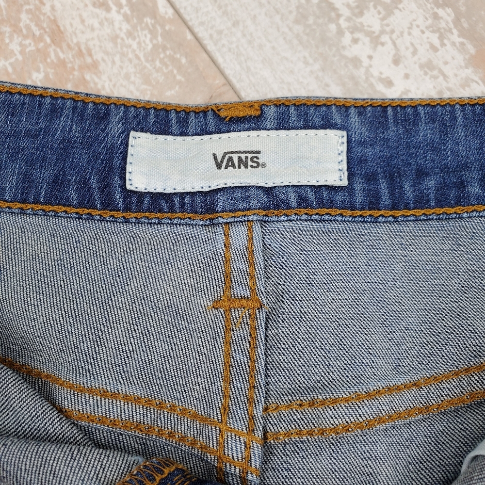 Vans Boyfriend Cuff Shorts - Picture 4 of 7